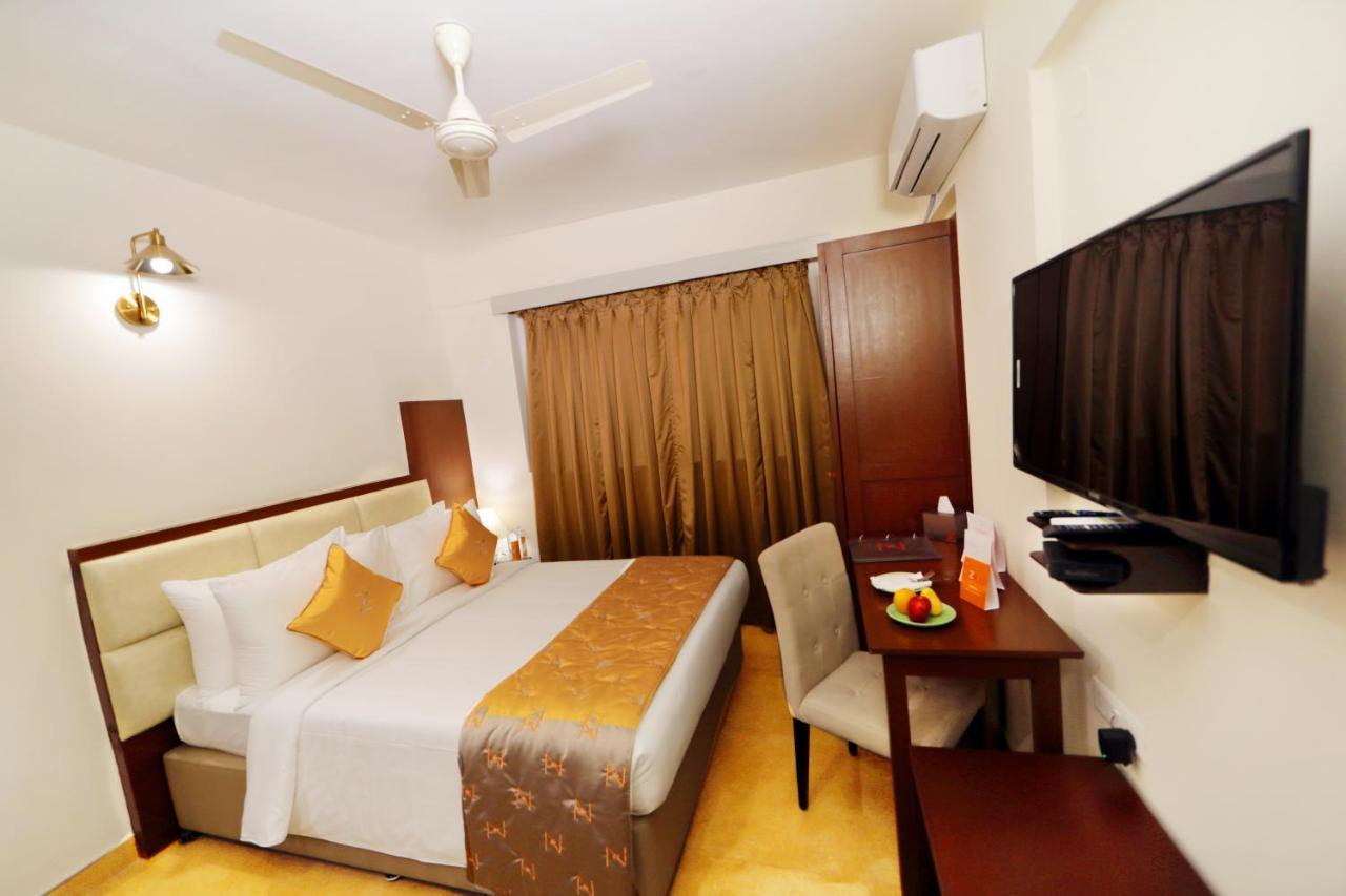 The Altruist Business Hotel Whitefield Bangalore Exteriör bild